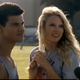 Image for article titled Valentine's Day Trailer Hits On Almost Every Possible Romantic Comedy Cliche